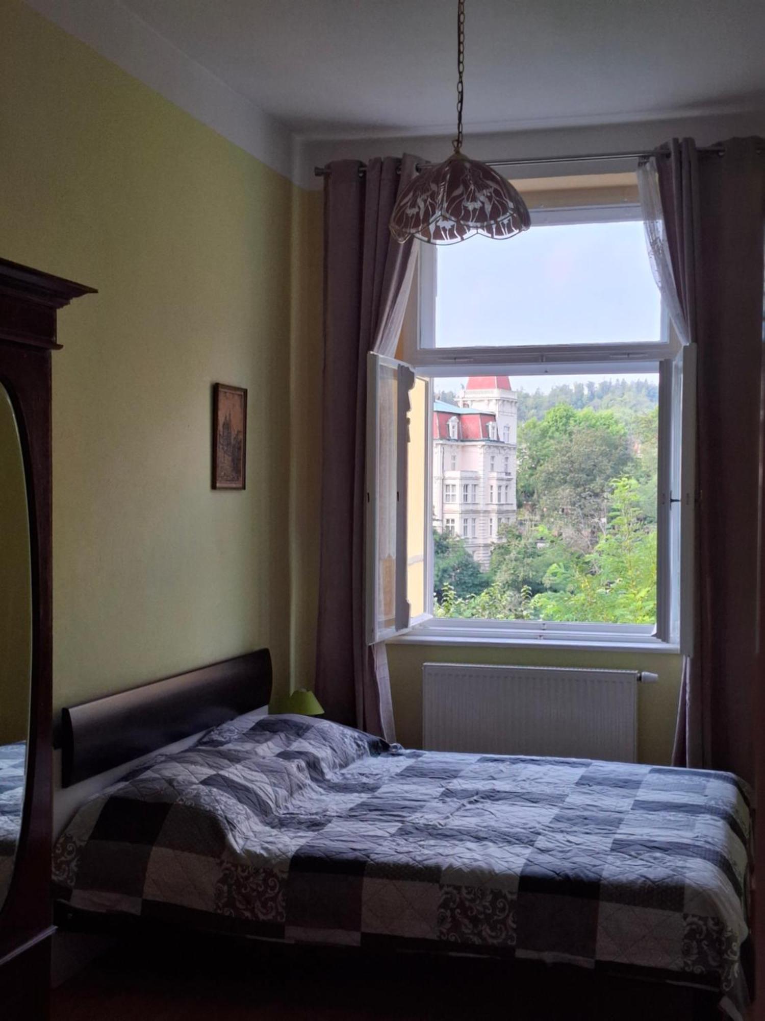 Apartment Fairy Tale 卡罗维发利 外观 照片